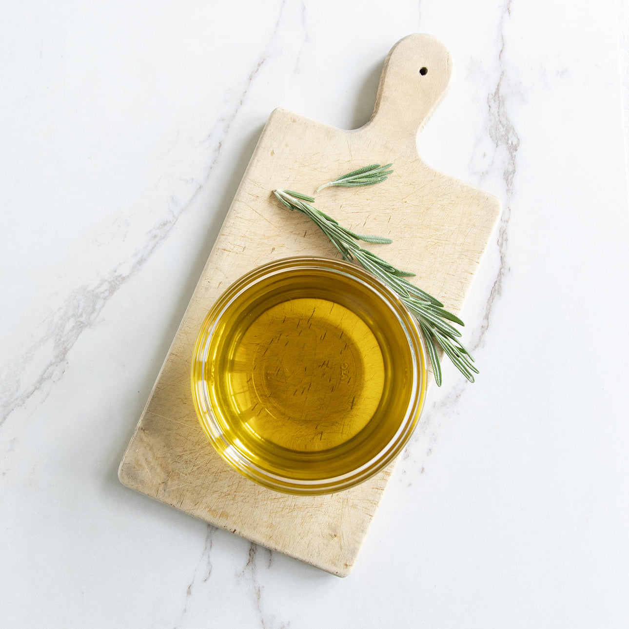 Front view of 1 L bottle of Organic Extra Virgin Olive Oil showcasing the Jovial label on a white background