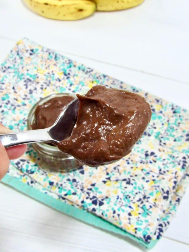 naturally sweet chocolate avocado pudding | Fit Mama Real Food