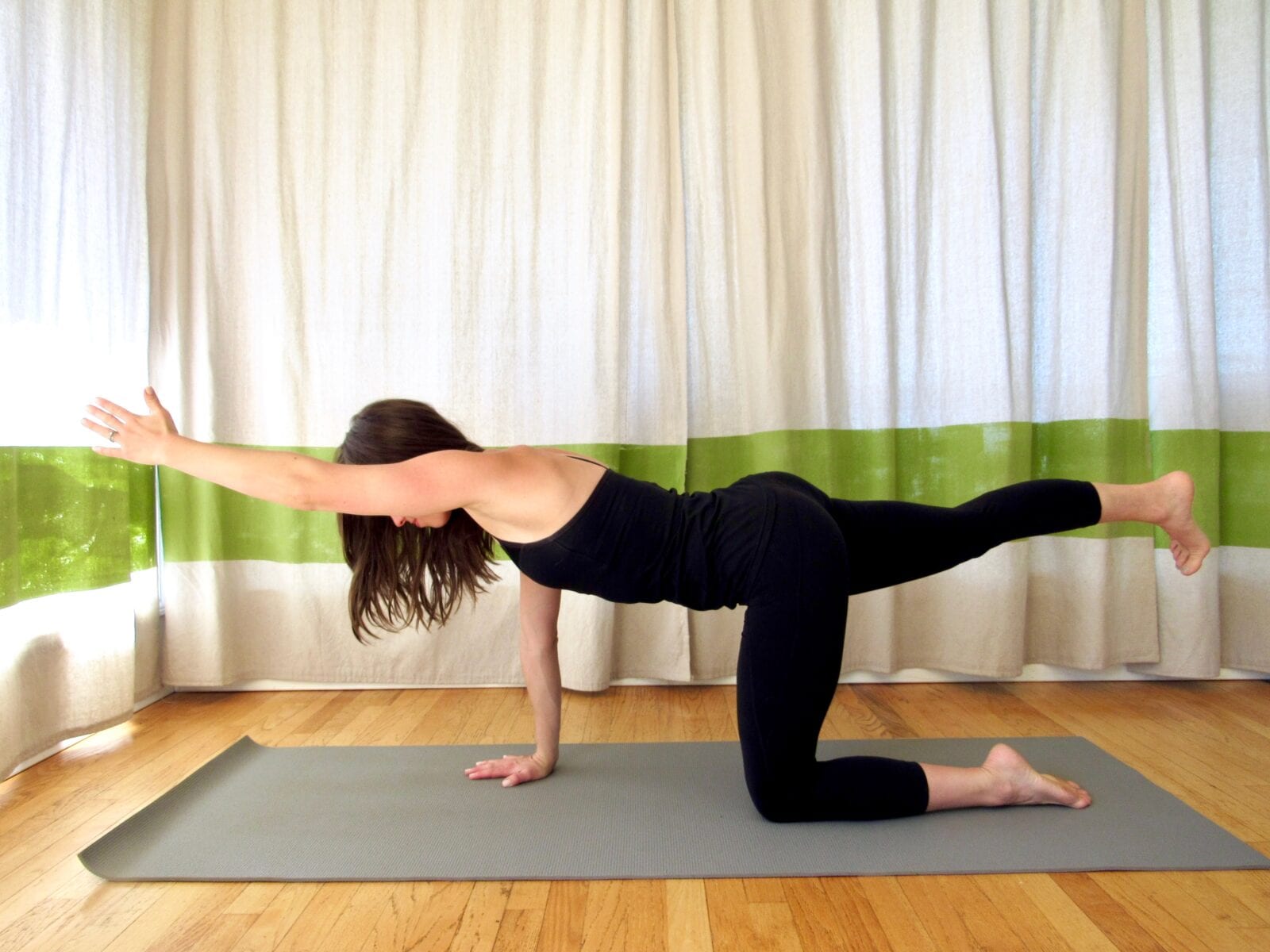 15 minute total body yoga