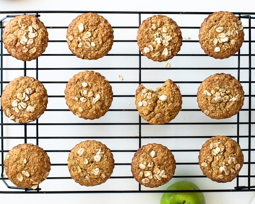 oatmeal almond flour muffins