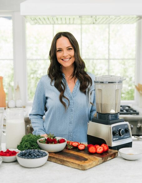 Blood Sugar and The Fab Four with Kelly LeVeque - Fit Mama Real Food Radio Episode 141