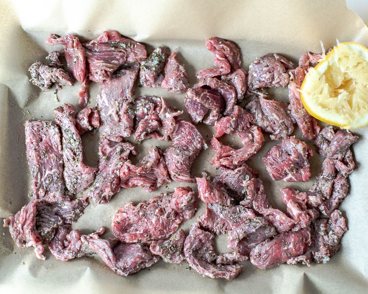 How to make sheet pan beef gyros