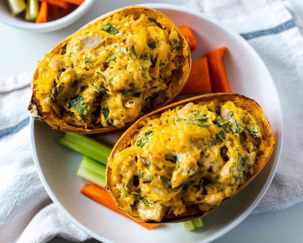 How to make buffalo chicken stuffed spaghetti squash