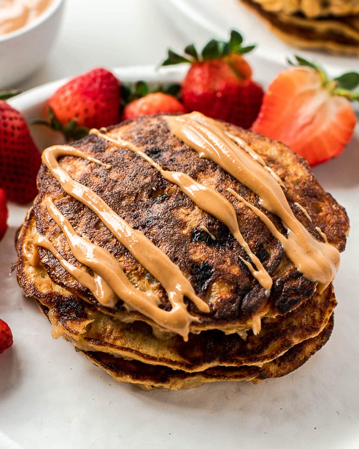 banana oat egg pancakes