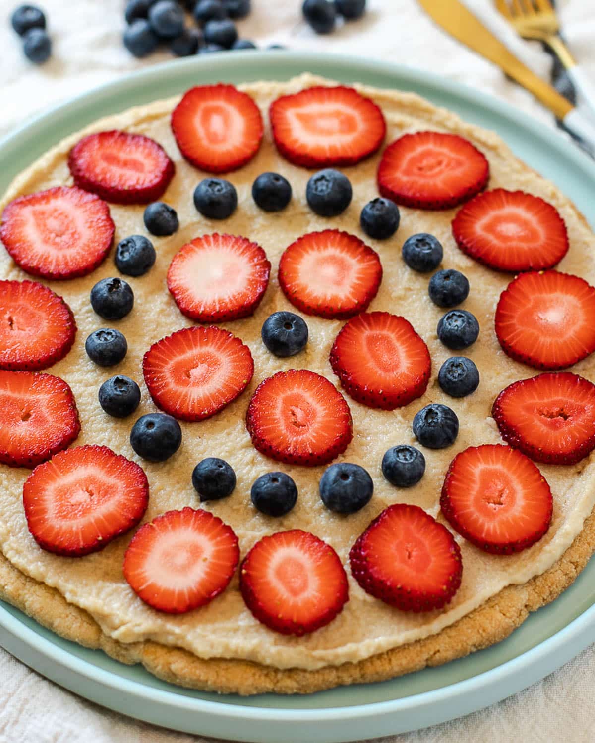 4th of july dessert pizza
