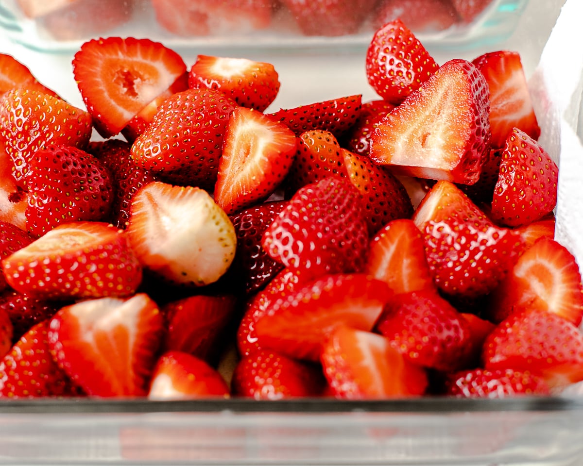 how long do strawberries last in the fridge