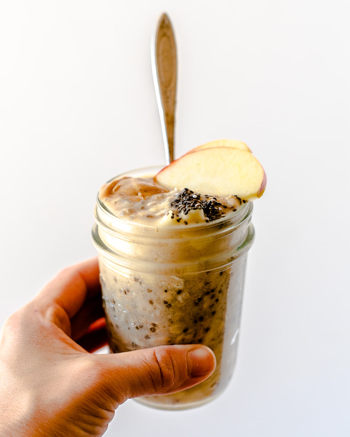 apple pie overnight oatmeal