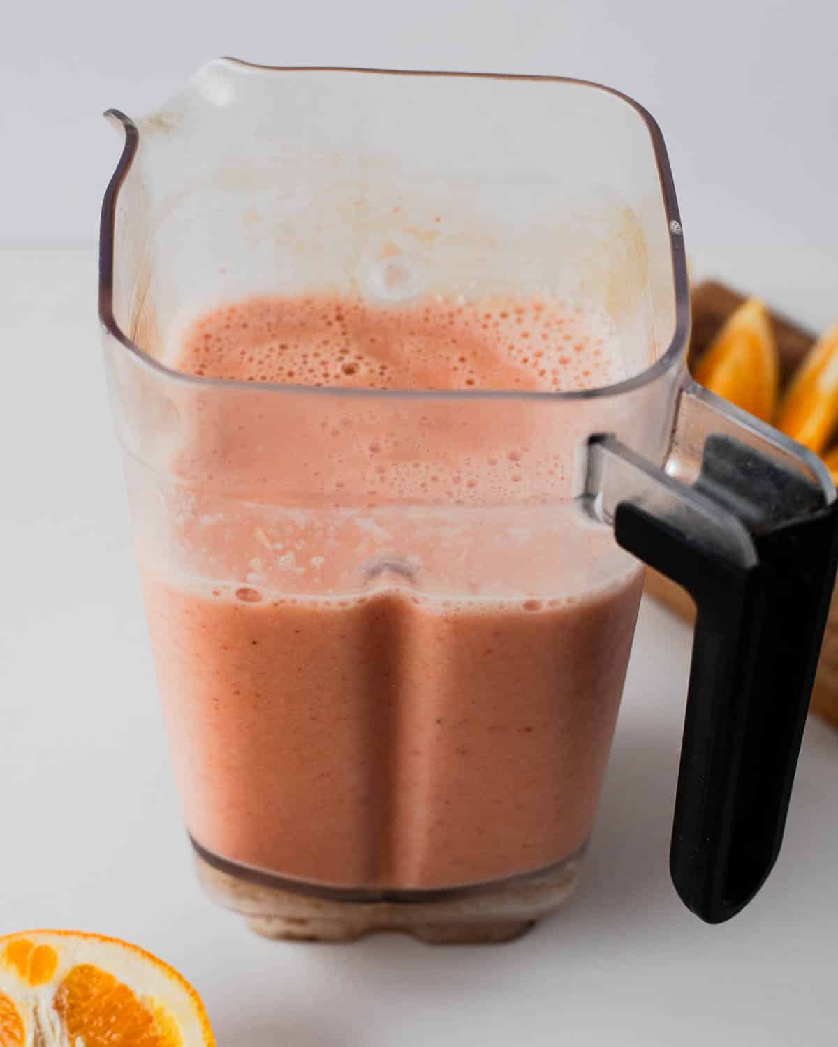 How to make this fruity nutritious smoothie