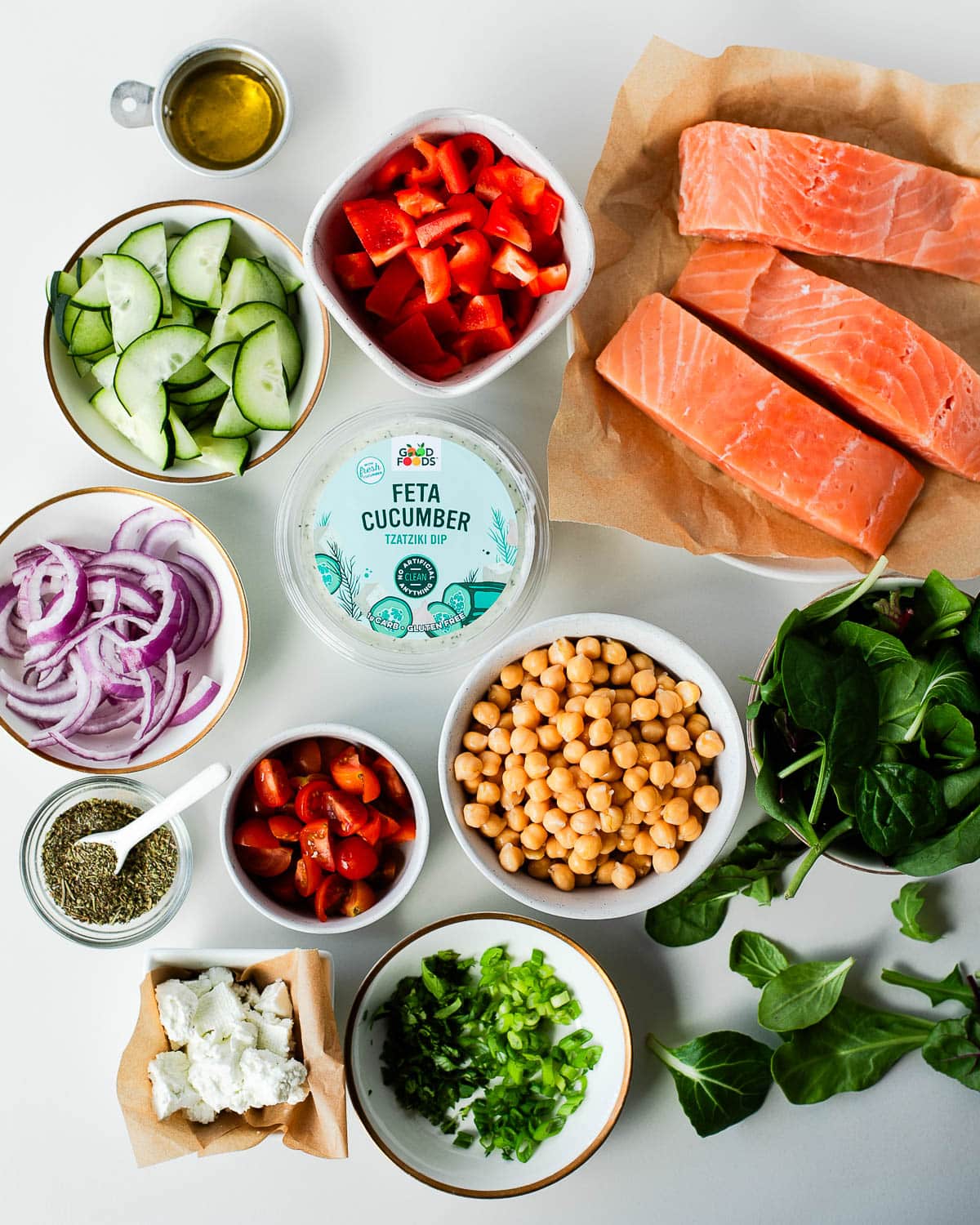 Fresh ingredients you need for this healthy buddha bowl