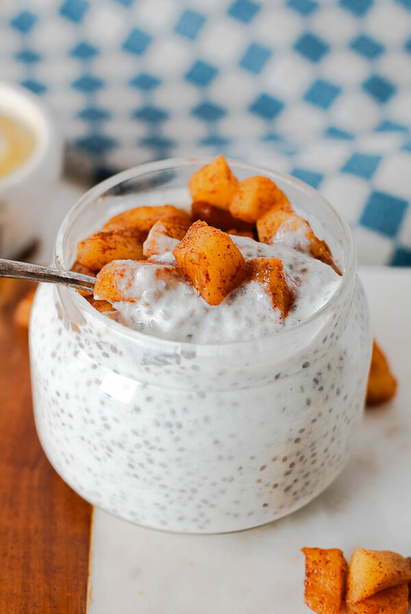 apple chia seed pudding